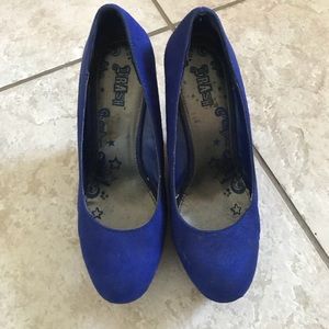 Blue wedge heels